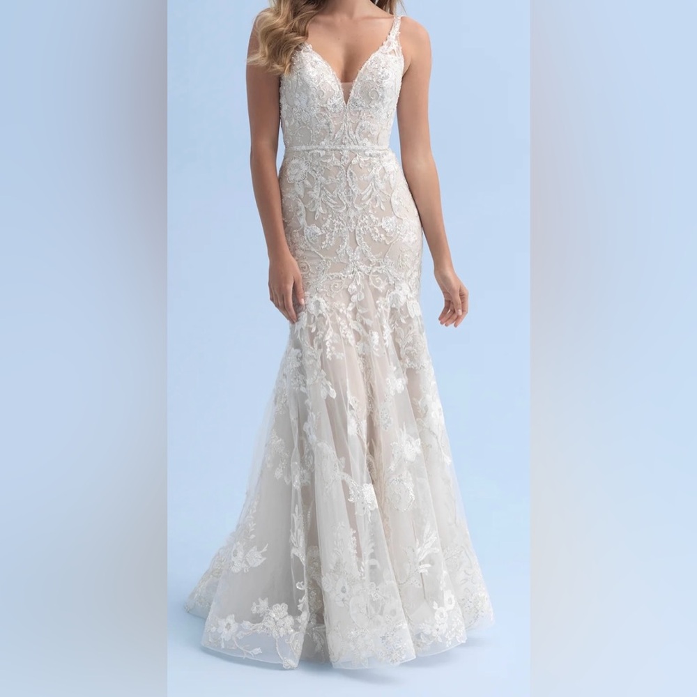 NEW! Disney by Allure - Aurora